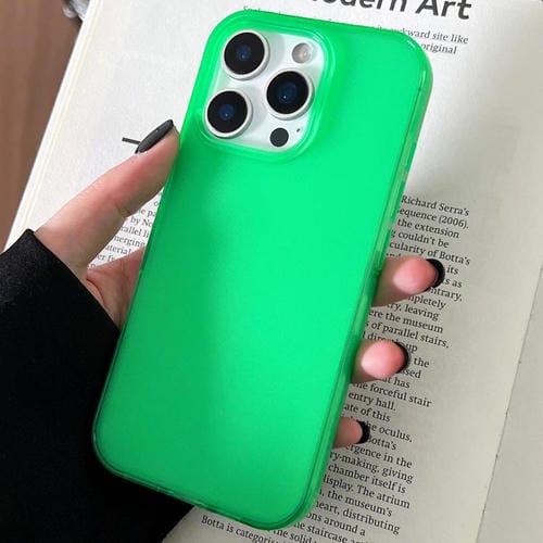 Funda de TPU transparente y cómoda para iPhone 16 Pro (verde)