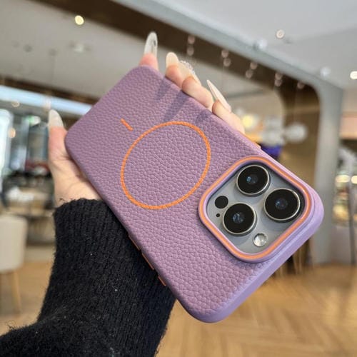 Funda TPU con Diseño de Grano de Lichi y Anillo Naranja Magsafe para iPhone 15 Pro (Morado)
