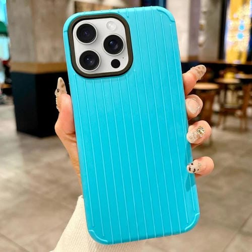 Funda MagSafe de cobertura total para iPhone 13 Pro Max con diseño inspirado en equipaje (azul claro)