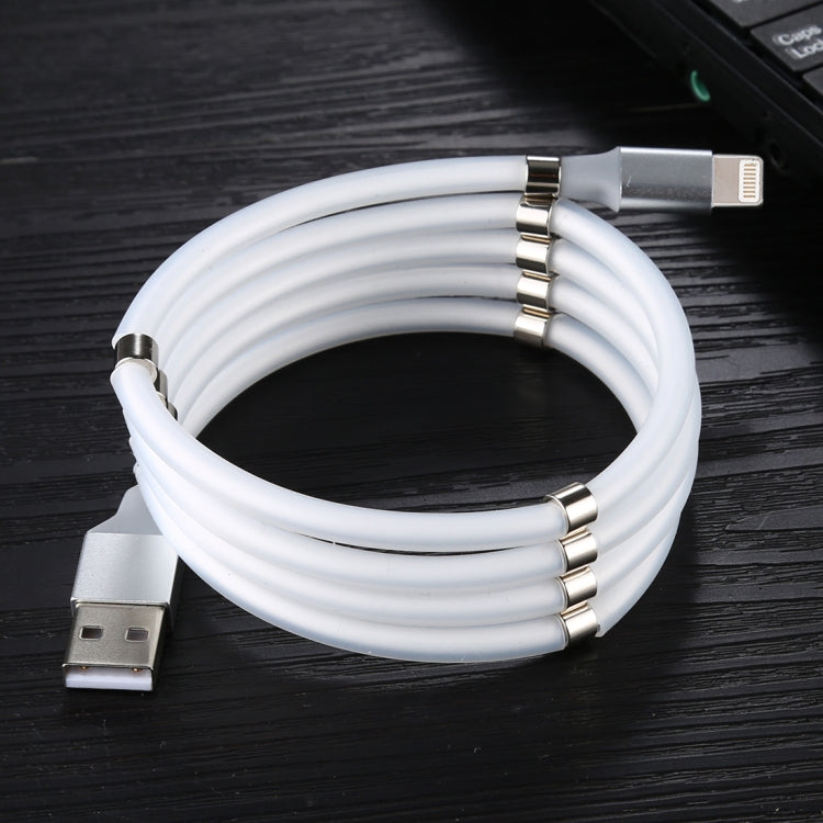 Câble de données d'attraction magnétique USB vers 8 broches Longueur du câble : 1 m