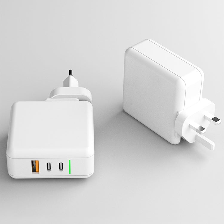 65W Ports USB x 1 + Port Type C x 2 Chargeur de voyage GaN Mini chargeur rapide portable avec prise UK US EU (Noir)