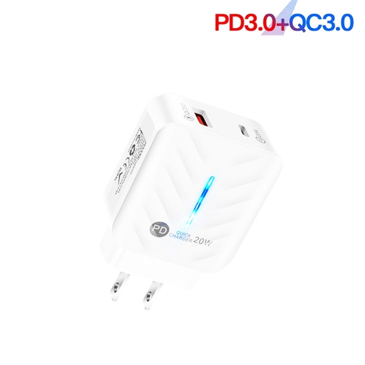 PD03 20W Tipo-C + QC3.0 Cargador USB con luz indicadora Enchufe de US (Blanco)