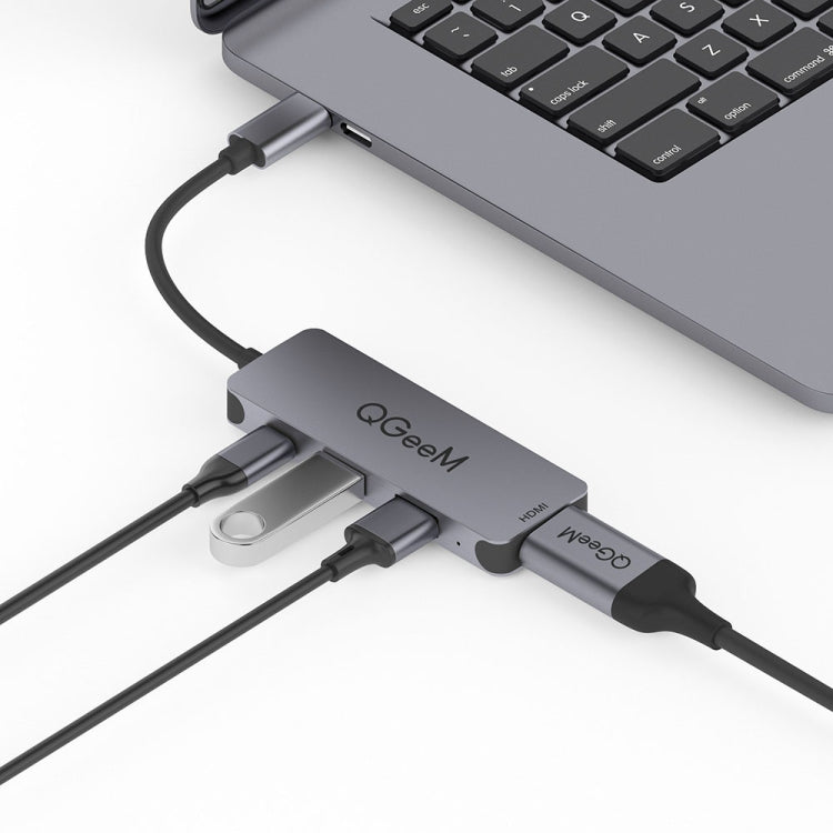 Qgeem UH04-1 4 en 1 USB 3.0 Multifunción Tipo-C Extension Hub Adapter (Gris Plateado)