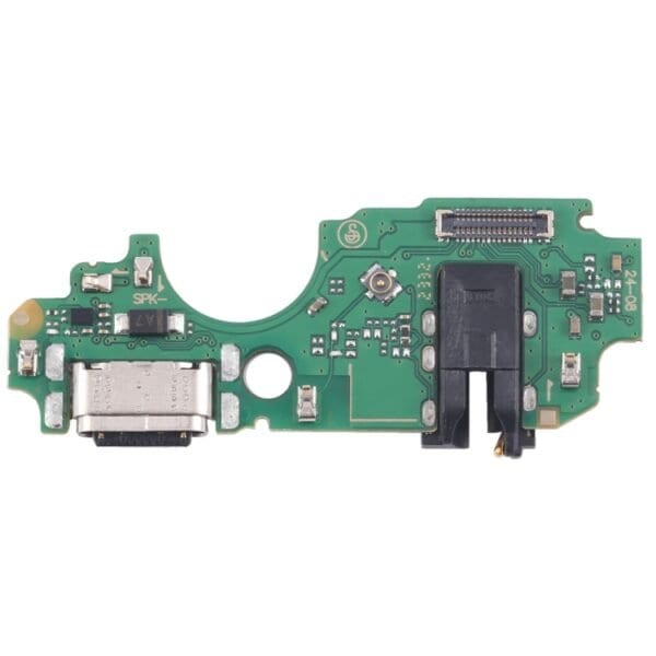 Conector de carga y puerto USB para móvil en placa de circuito.