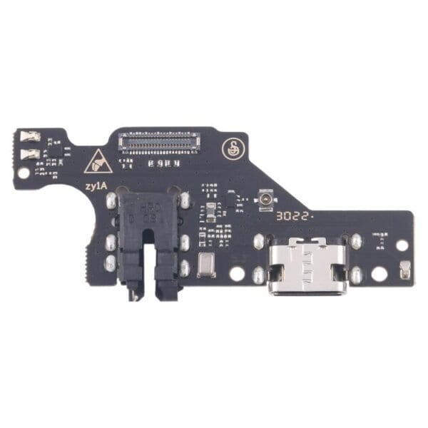Tarjeta de carga USB para móvil en placa de circuito electrónico.