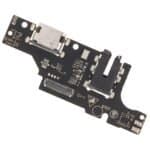 Conector de carga para teléfonos móviles en placa de circuito.