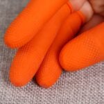 Guantes Protectores de Látex Antideslizantes Antiestáticos Talla L (100 Piezas) 2,8 x 6,5 cm