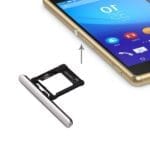 Bandeja Tarjeta Micro SD / SIM + Tapón Antipolvo para Sony Xperia XZ Premium (Dual SIM) (Plata)